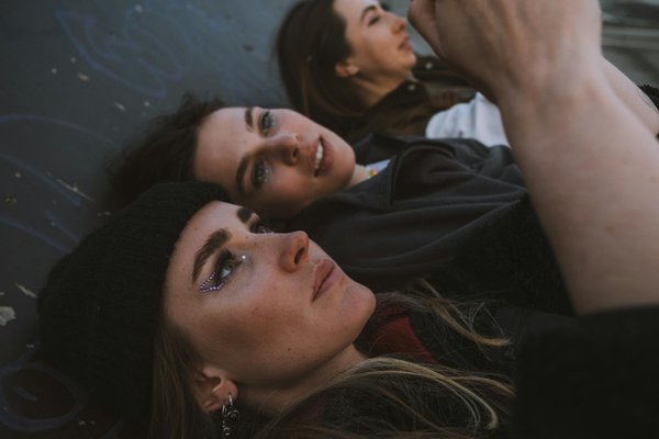 Comment Vérifier l'Authenticité de Votre Streetwear avec Style?